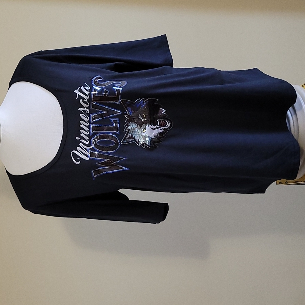 NEW Womens Minnesota Wolves NBA Gameday Couture Sequined Logo T-shirt 3/4 slv XL